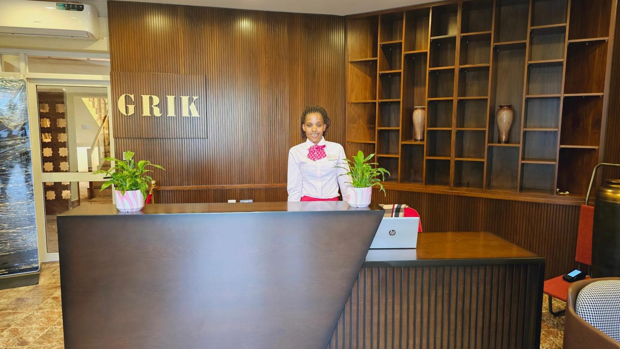 Grik Hotel - Entebbe Eksteriør bilde